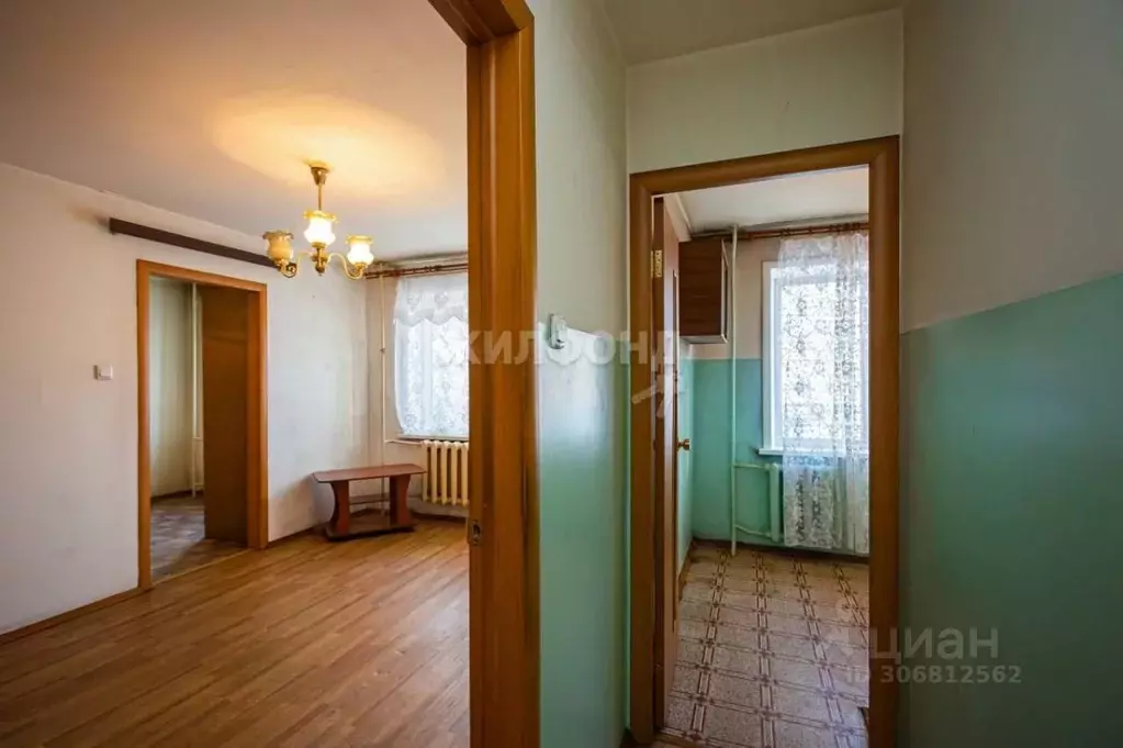 2-к кв. Кемеровская область, Новокузнецк ул. Циолковского, 68 (43.4 м) - Фото 2