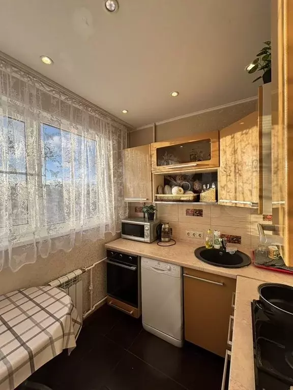 3-к. квартира, 60 м, 7/9 эт. - Фото 0