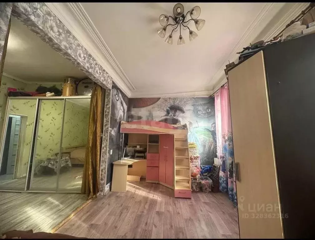 2-к кв. Крым, Симферополь ул. Большевистская (60.0 м) - Фото 1