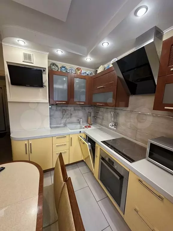 2-к. квартира, 52 м, 6/14 эт. - Фото 1