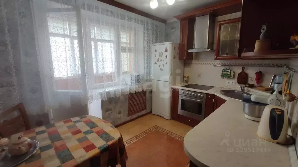 2-к кв. Тюменская область, Тюмень ул. Пермякова, 65 (61.4 м) - Фото 1