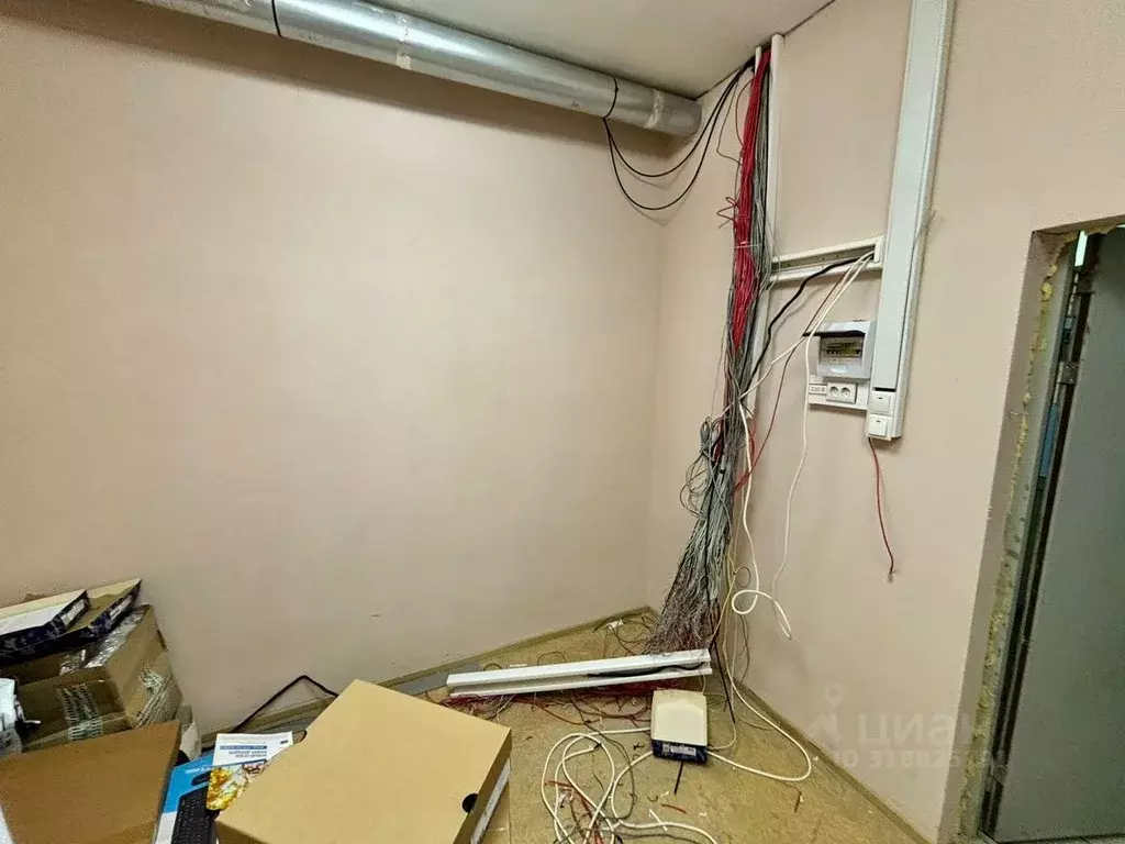 Помещение свободного назначения в Саха (Якутия), Нерюнгри ул. ... - Фото 0
