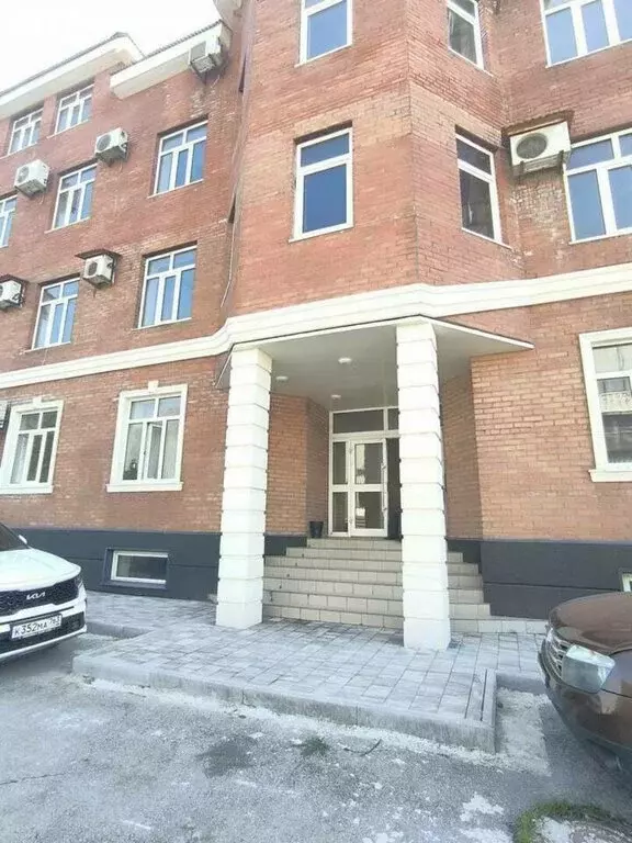 Офис (450 м) - Фото 1