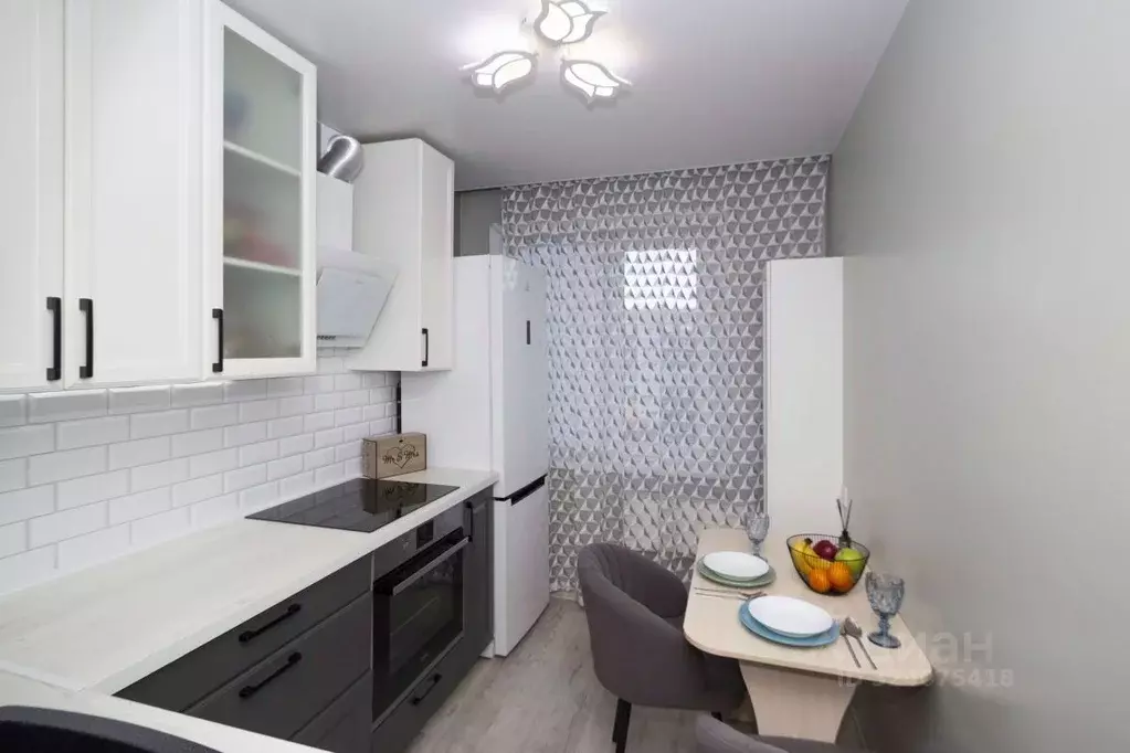 2-к кв. Новосибирская область, Новосибирск Железнодорожная ул., 8 ... - Фото 1