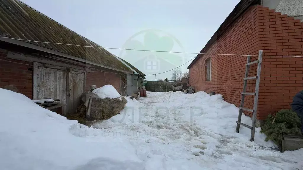 Дом в Башкортостан, Кушнаренковский район, Матвеевский сельсовет, д. ... - Фото 2