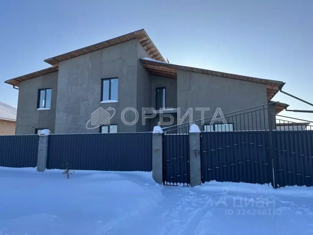 Дом в Тюменская область, Тюменский муниципальный округ, с. Каменка  ... - Фото 1