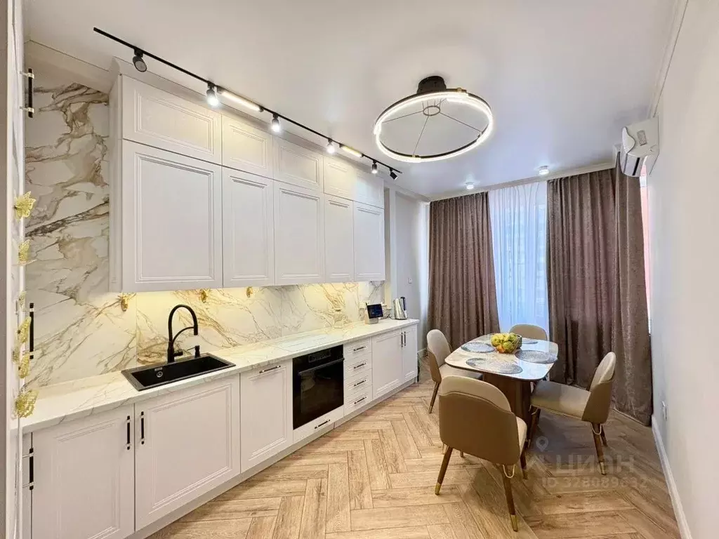 3-к кв. Кабардино-Балкария, Нальчик Балкарская ул. (88.9 м) - Фото 1