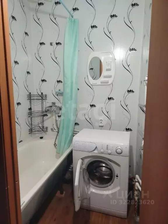 2-к кв. Ямало-Ненецкий АО, Муравленко ул. Дружбы Народов, 98 (55.0 м) - Фото 2