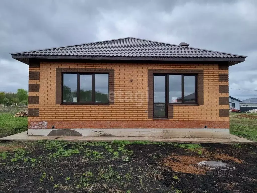 Дом в Башкортостан, Уфимский район, Дмитриевский сельсовет, д. ... - Фото 2