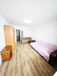 2-к кв. Приморский край, Владивосток ул. Станюковича, 16 (52.0 м) - Фото 2