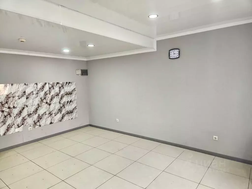 Помещение свободного назначения в Краснодарский край, Туапсе ул. ... - Фото 2