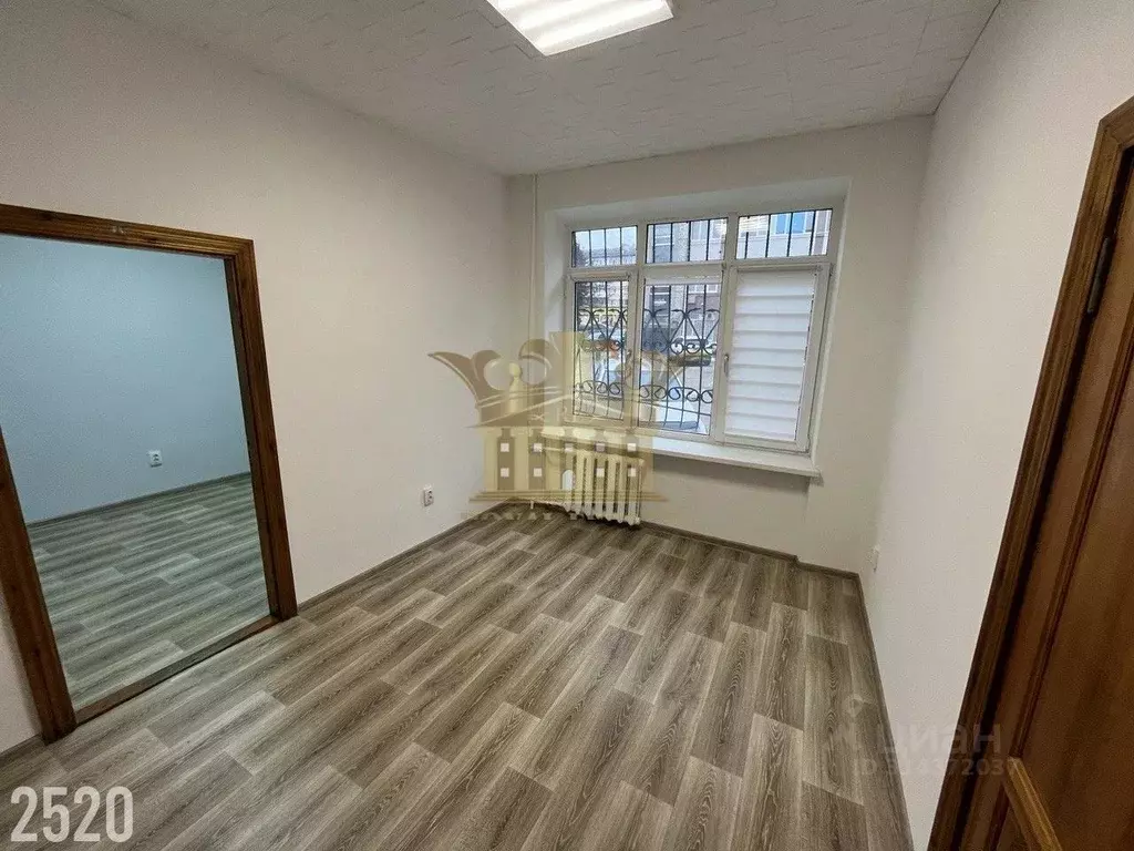 Офис в Крым, Симферополь ул. Гагарина, 14А (27 м) - Фото 1