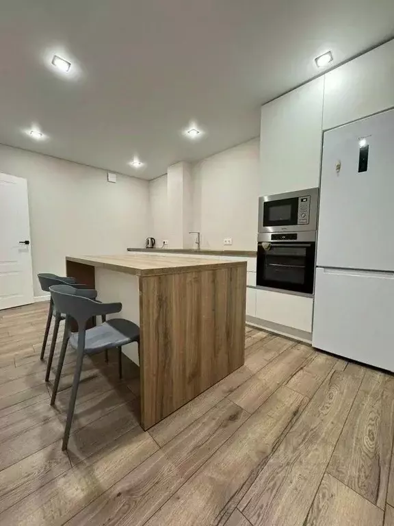 1-к кв. Татарстан, Казань ул. Белые Росы, 15 (38.6 м) - Фото 1