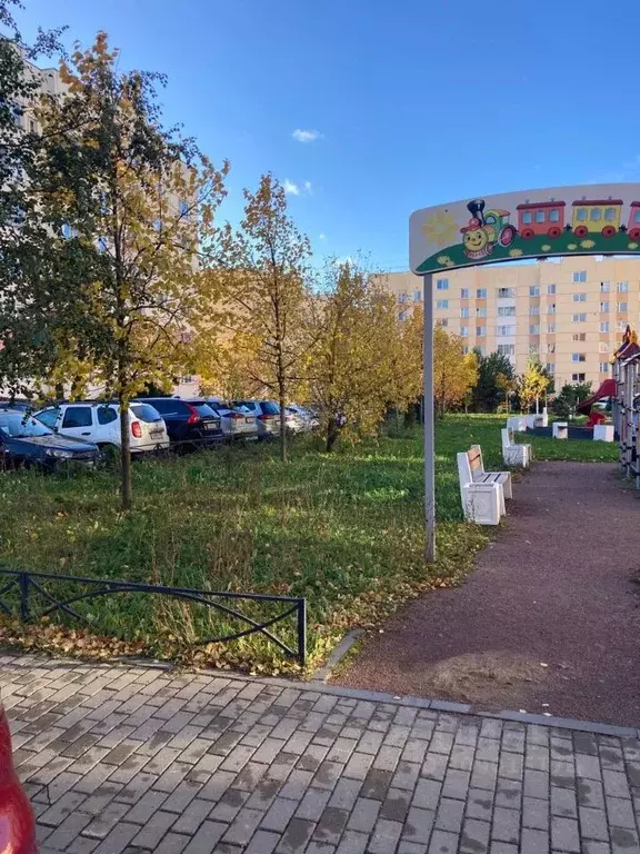 1-к кв. Санкт-Петербург, Санкт-Петербург, Петергоф Собственный просп., ... - Фото 0