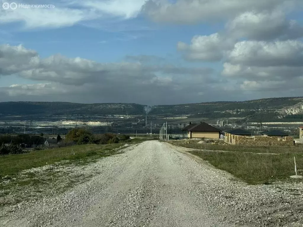 Участок в Бахчисарай, улица Крымской весны, 13 (6 м) - Фото 1