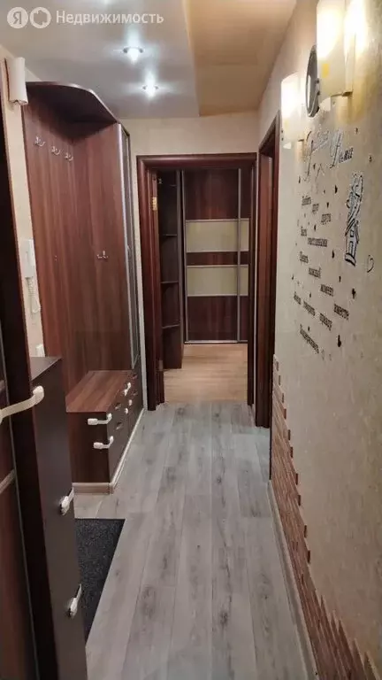 2-комнатная квартира: Екатеринбург, жилой район Елизавет, улица ... - Фото 1