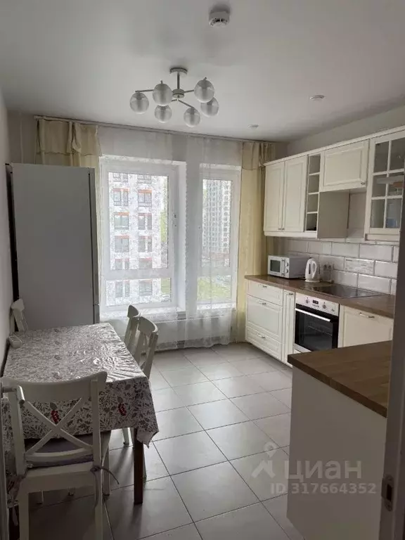 1-к кв. Москва Сосенское поселение, просп. Куприна, 24к1 (37.0 м) - Фото 0