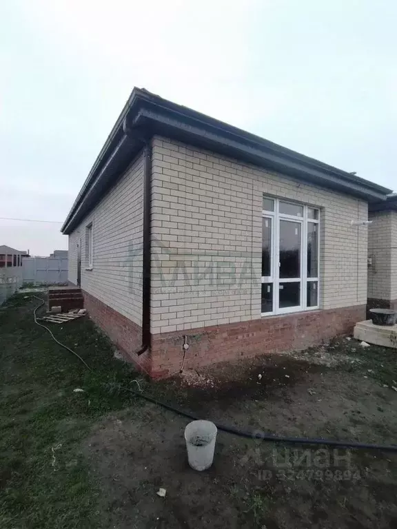 Дом в Ростовская область, Азовский район, Поселок Красный сад ул. ... - Фото 2