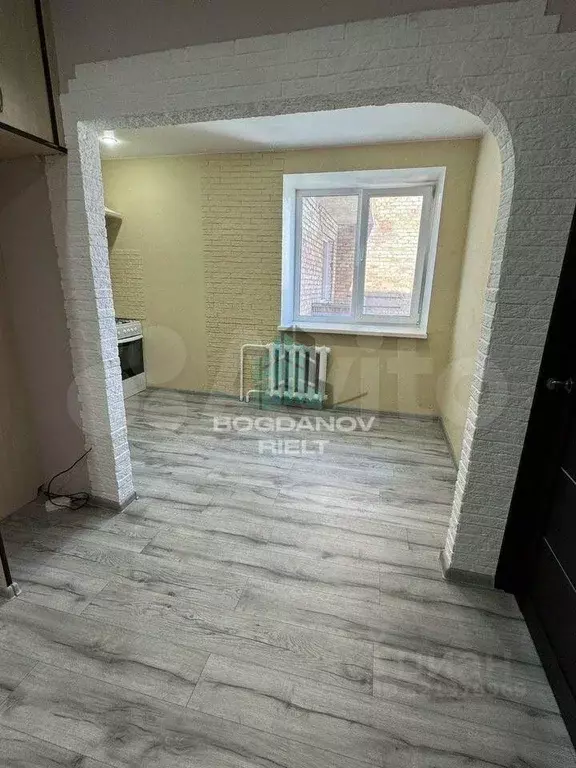 2-к кв. Омская область, Омск ул. 35-я Северная, 1/1 (45.0 м) - Фото 1