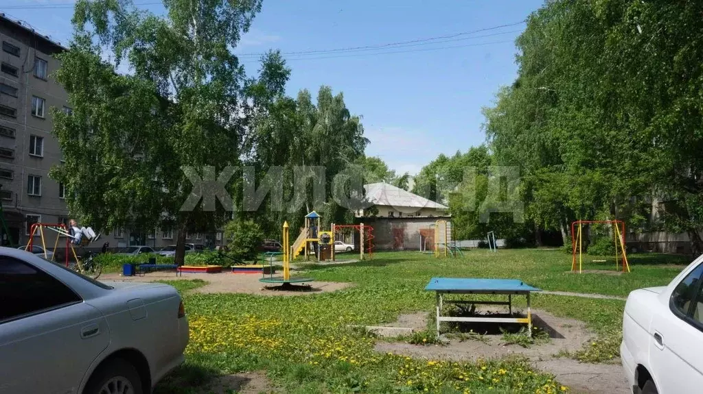 3-к кв. Новосибирская область, Новосибирск Приморская ул., 33 (58.6 м) - Фото 1