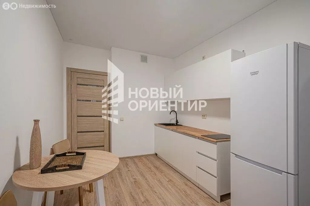 1-комнатная квартира: Екатеринбург, улица Краснолесья, 108/2 (40.6 м) - Фото 1