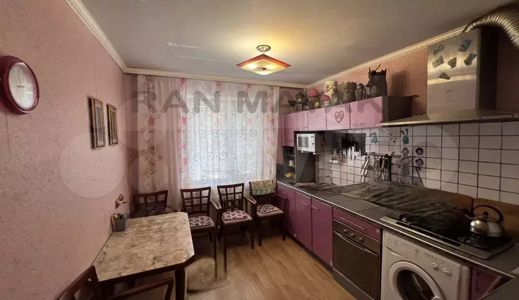 3-к. квартира, 70 м, 1/9 эт. - Фото 1