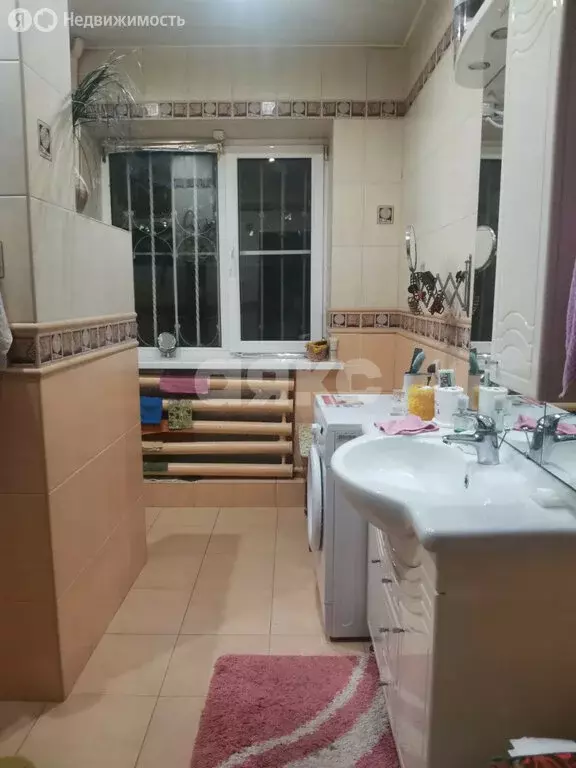 Дом в Республика Адыгея (Адыгея), Майкоп (272 м) - Фото 1