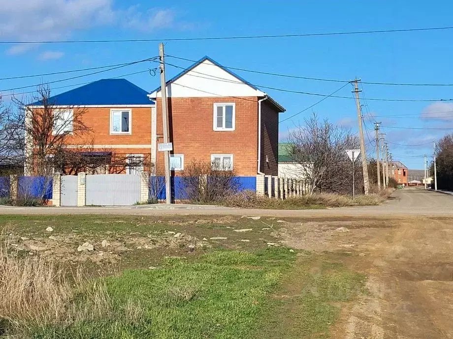 Дом в Краснодарский край, Темрюкский район, Таманское с/пос, пос. ... - Фото 2