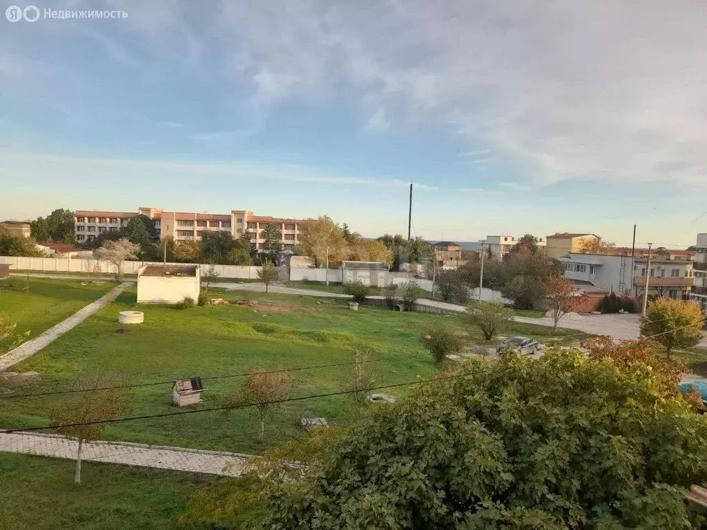 1-комнатная квартира: Береговое, улица 40 лет Победы, 1 (37.4 м) - Фото 2