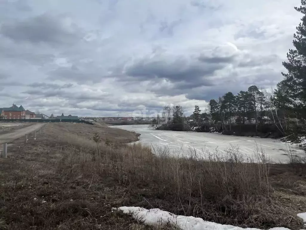 Участок в Тюменская область, Тюменский район, д. Ушакова Зеленая ул. ... - Фото 0