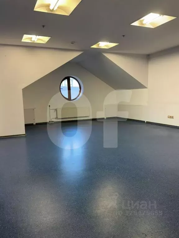 Офис в Москва Космодамианская наб., 52С1 (1334 м) - Фото 1