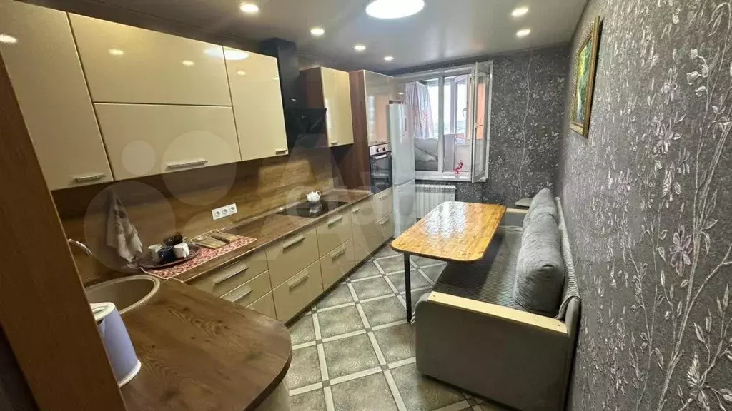 1-к. квартира, 52 м, 8/18 эт. - Фото 1