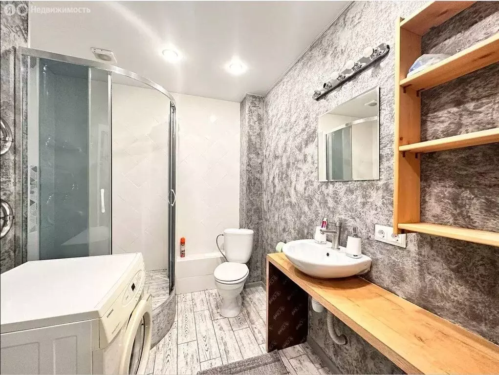 Квартира-студия: Мурино, улица Шоссе в Лаврики, 63 (33 м) - Фото 1