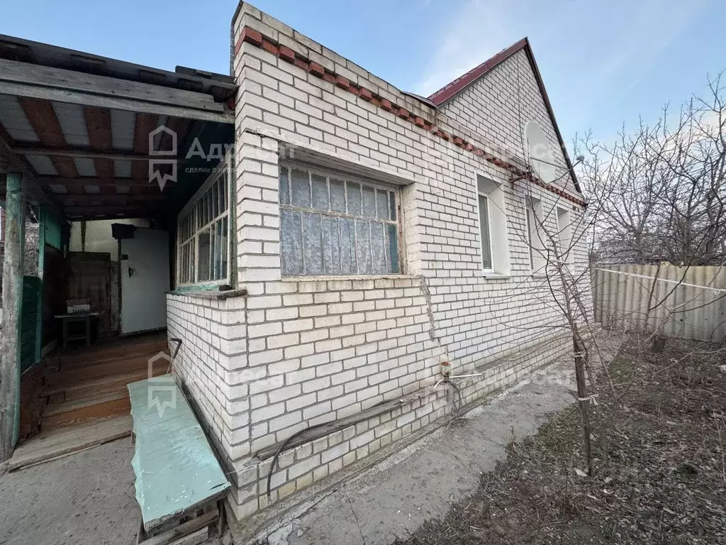 Дом в Волгоградская область, Волгоград Тирольская ул. (44 м) - Фото 0