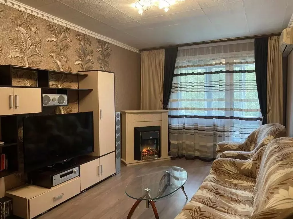 3-к кв. Санкт-Петербург просп. Юрия Гагарина, 48к1 (85.0 м) - Фото 0