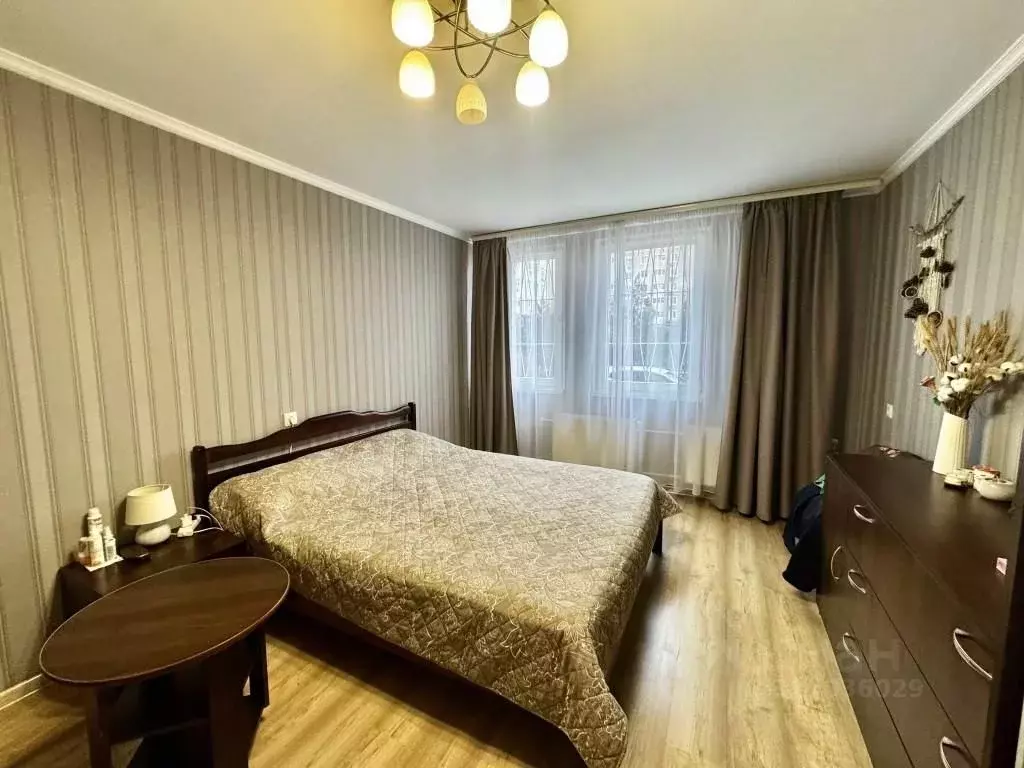 2-к кв. Севастополь ул. Комбрига Потапова, 22 (64.5 м) - Фото 1