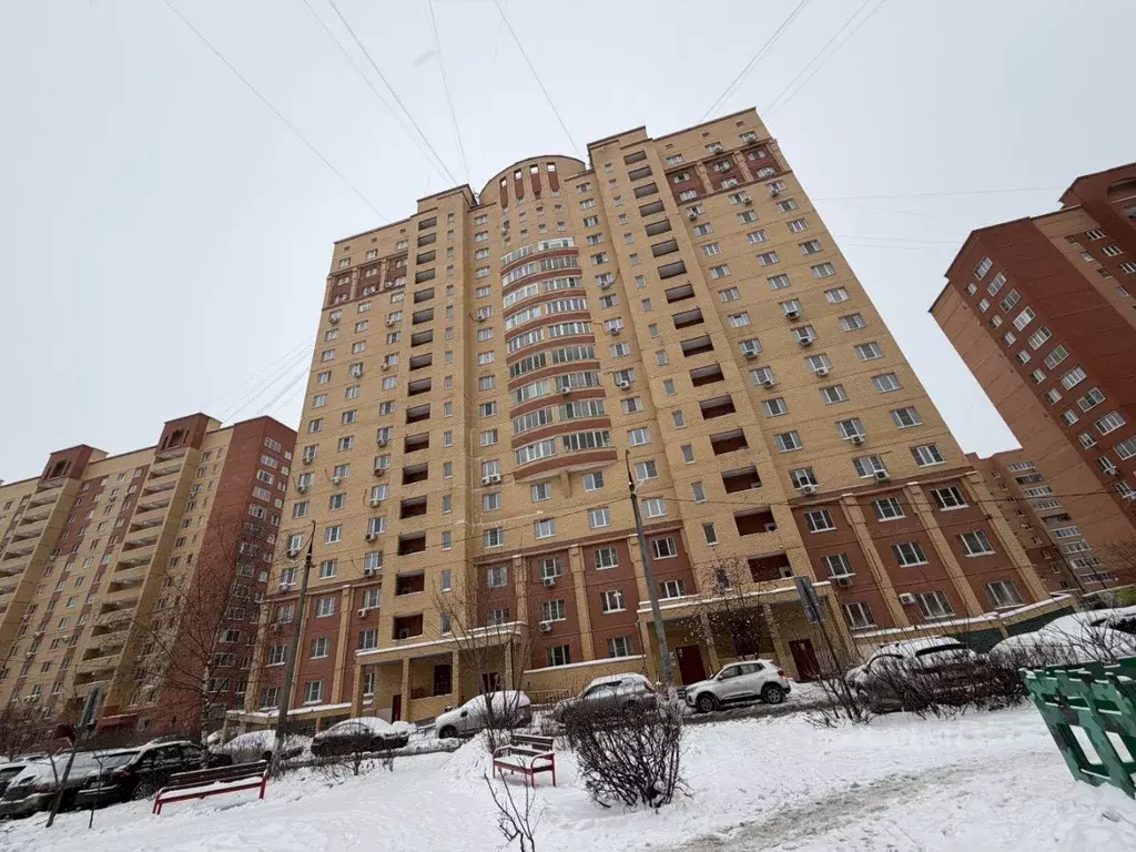 2-к кв. Московская область, Раменское Дергаевская ул., 30 (75.0 м) - Фото 1