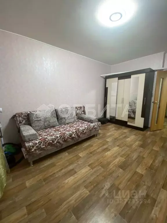 2-к кв. Тюменская область, Тюмень ул. Обдорская, 5 (50.2 м) - Фото 2