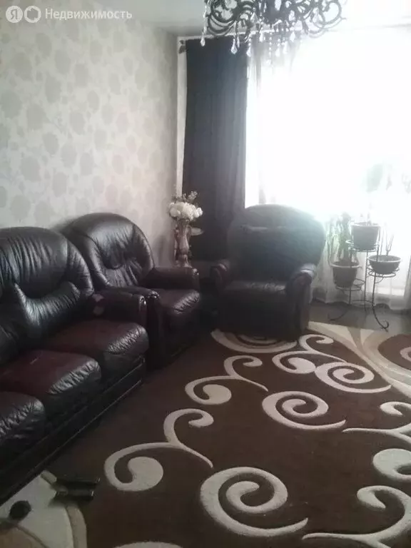 3-комнатная квартира: Нижний Новгород, проспект Ильича, 43к2 (74.8 м) - Фото 1