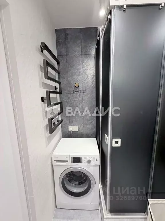 2-к кв. Московская область, Красногорск ул. Авангардная, 6 (79.0 м) - Фото 2