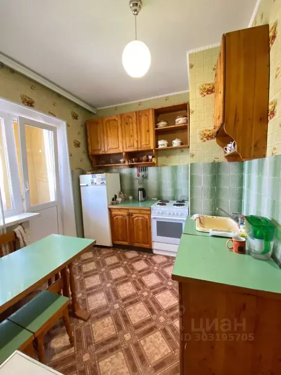 3-к кв. Саха (Якутия), Нерюнгри просп. Ленина, 16/2 (68.5 м) - Фото 1