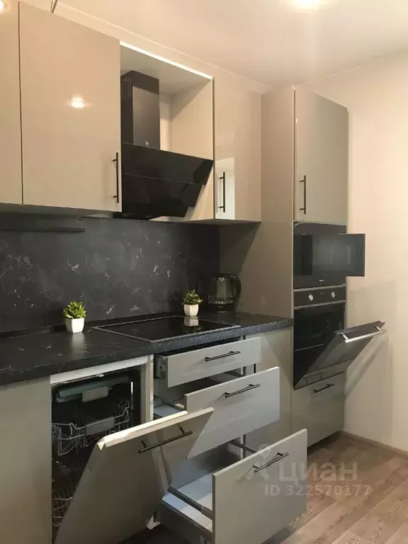 1-к кв. Ленинградская область, Всеволожский район, пос. Бугры бул. ... - Фото 1