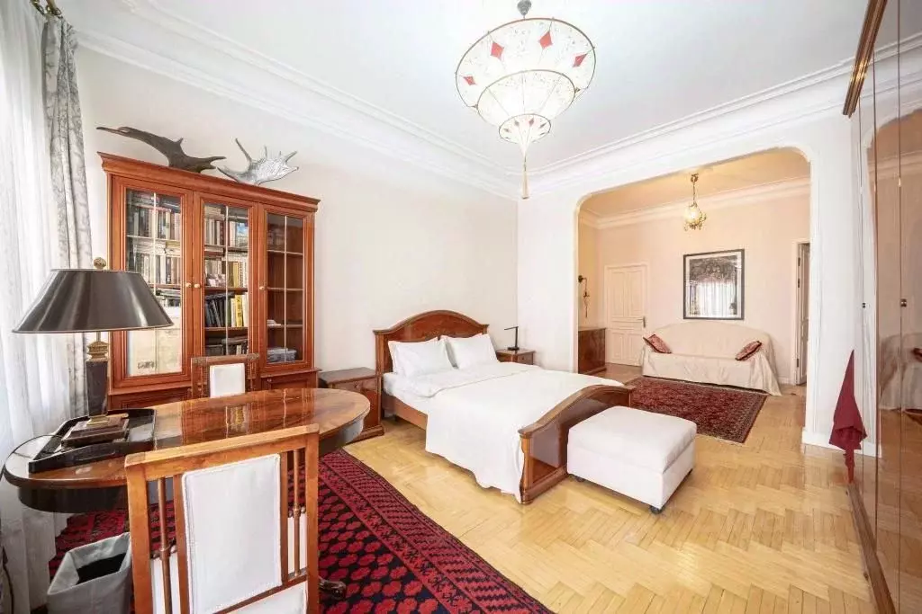 1-к кв. Санкт-Петербург ул. Декабристов, 6 (90.0 м) - Фото 0