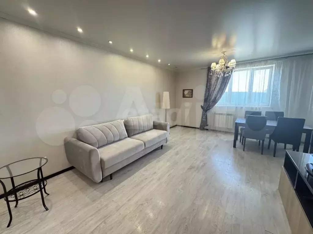 2-к. квартира, 63 м, 7/9 эт. - Фото 1