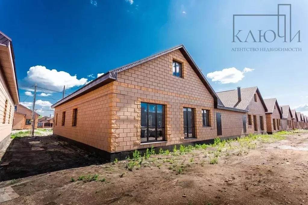Дом в Челябинская область, Магнитогорск ул. Костромская (210 м) - Фото 1