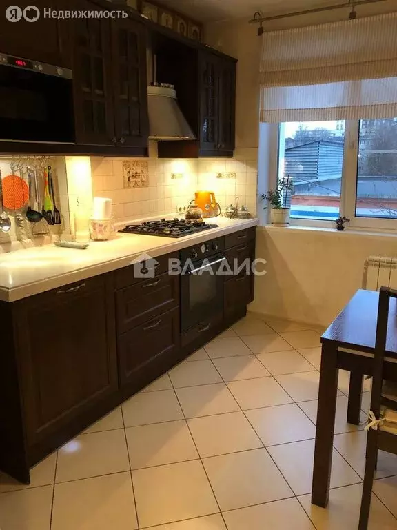 3-комнатная квартира: Нижний Новгород, Перекопская улица, 10 (58.7 м) - Фото 1