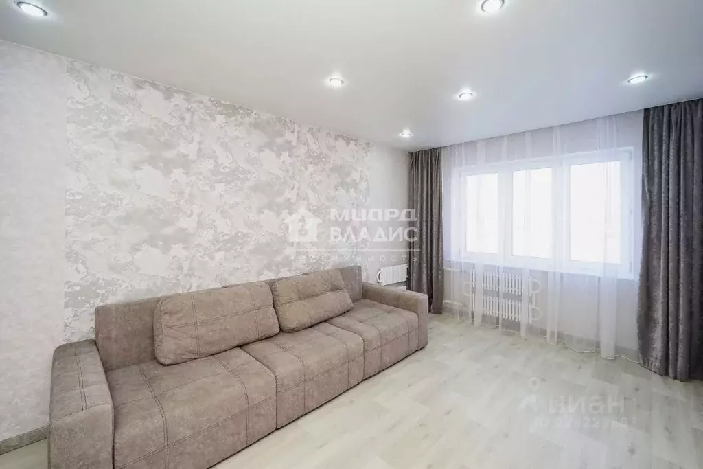 2-к кв. Омская область, Омск ул. 21-я Амурская, 43/2 (60.0 м) - Фото 2