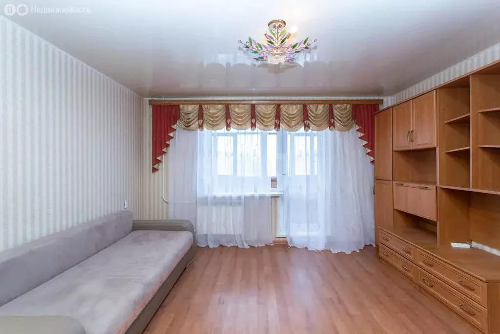 3-комнатная квартира: Тобольск, 10-й микрорайон, 2 (65.1 м) - Фото 2