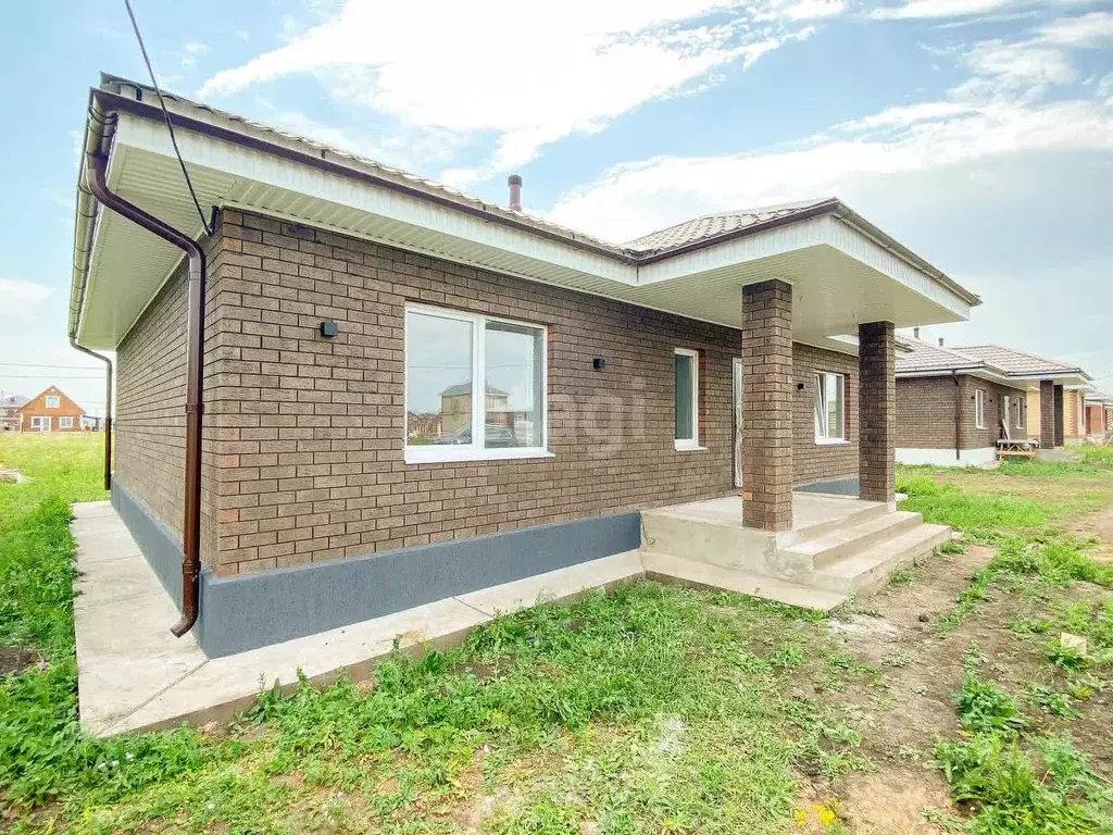 Дом в Башкортостан, Уфимский район, Русско-Юрмашский сельсовет, д. ... - Фото 1