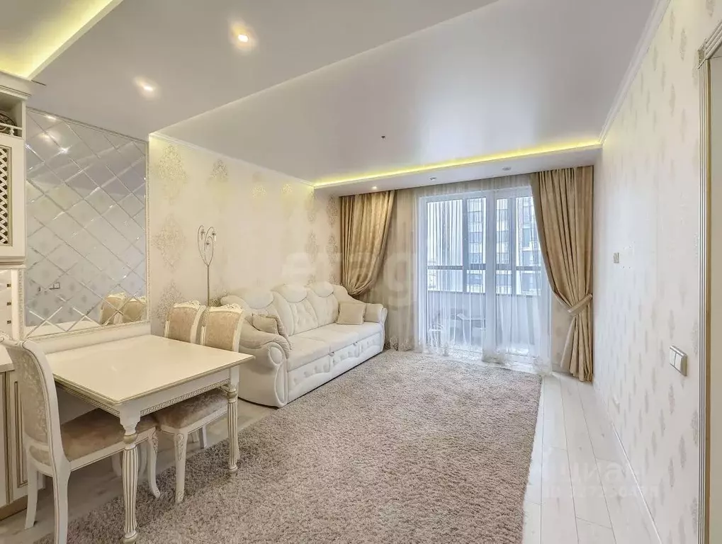 1-к кв. Тюменская область, Тюмень ул. Ю.-Р.Г. Эрвье, 32к1 (44.1 м) - Фото 0